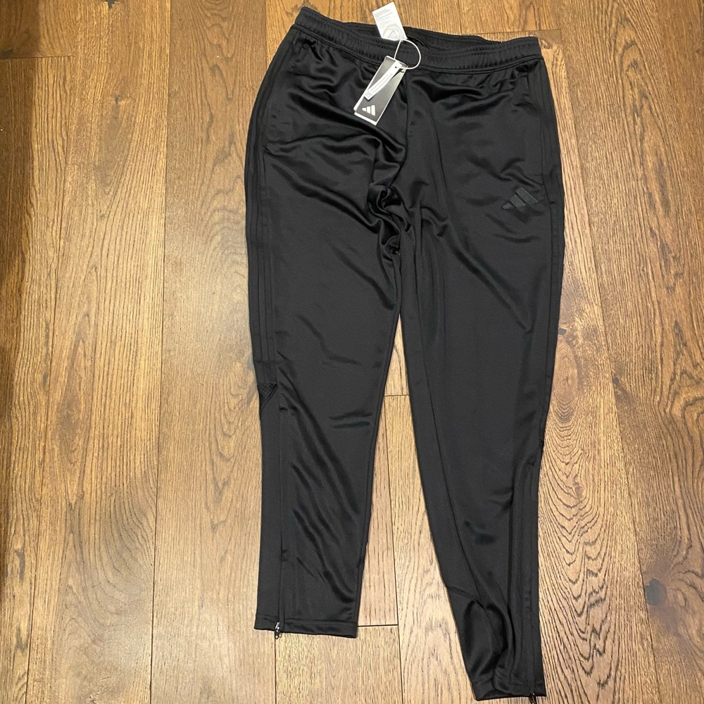 ADIDAS Tiro 23 Black Track Pants NWT Men’s Large